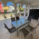 Apartmenthouse Ines Appartamento Vir