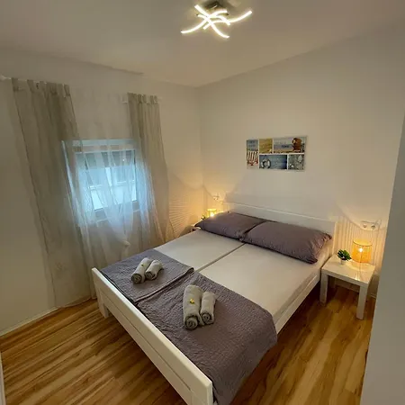 Appartement Apartmenthouse Ines Vir