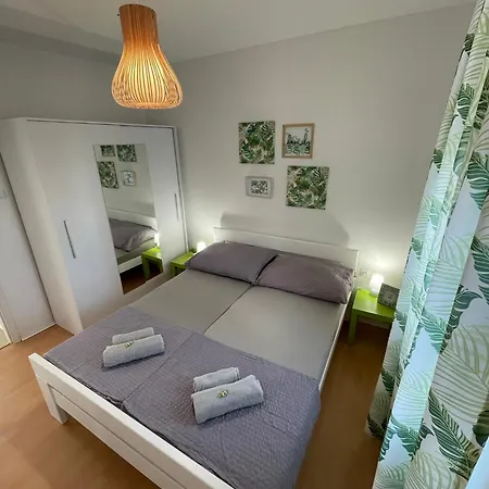 Apartman Apartmenthouse Ines