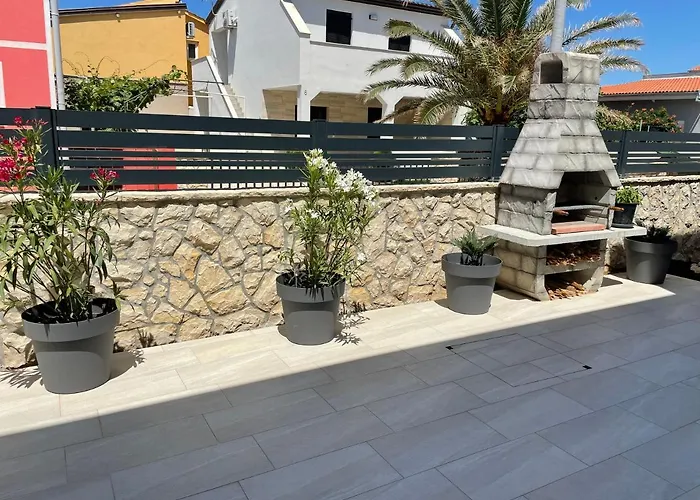 Apartmenthouse Ines Apartman *