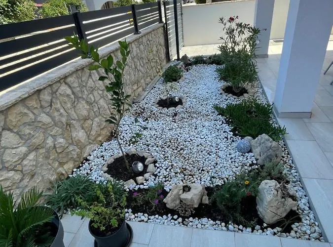 Apartmenthouse Ines Apartman