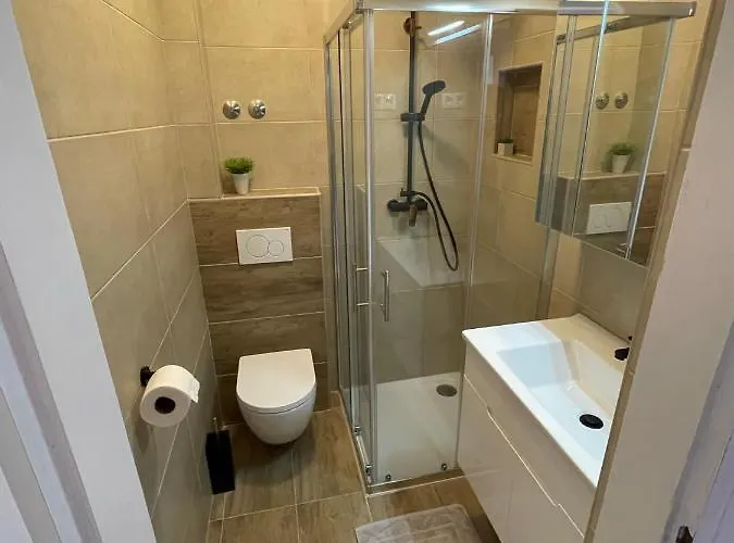 Apartman Apartmenthouse Ines