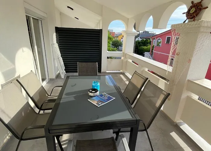Apartman Apartmenthouse Ines