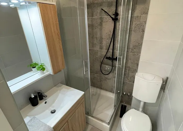 Apartmenthouse Ines Apartman *