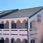 Apartment Apartmenthouse Ines