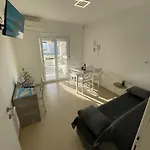 Apartmenthouse Ines Apartment *