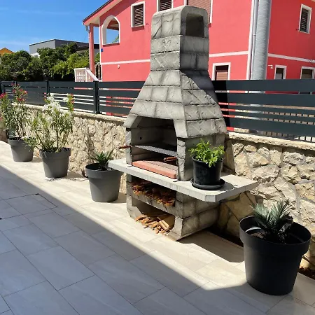 Lägenhet Apartmenthouse Ines *