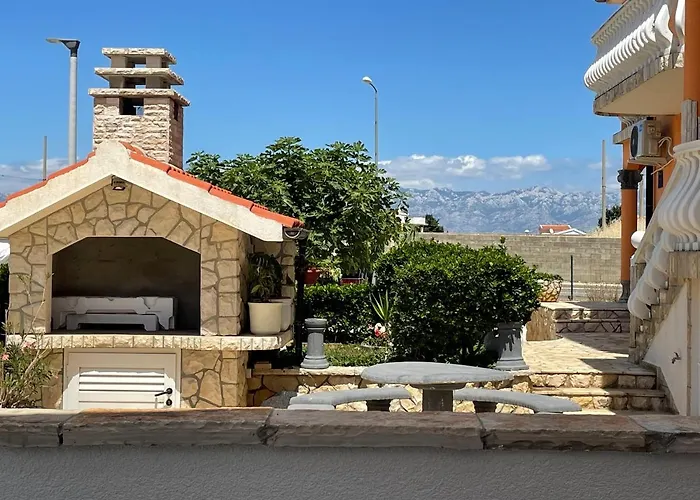 Apartmenthouse Ines * Vir