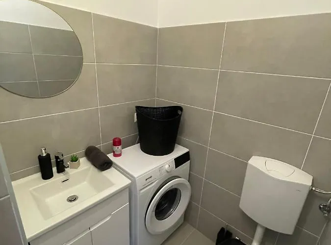 Apartment Apartmenthouse Ines *