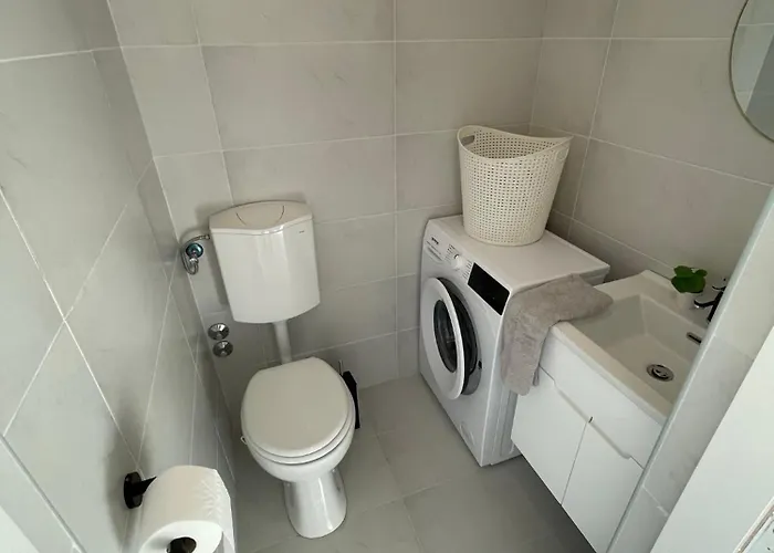 Apartmenthouse Ines *