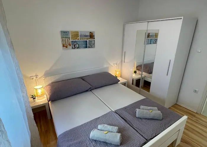 Apartmenthouse Ines Apartament *